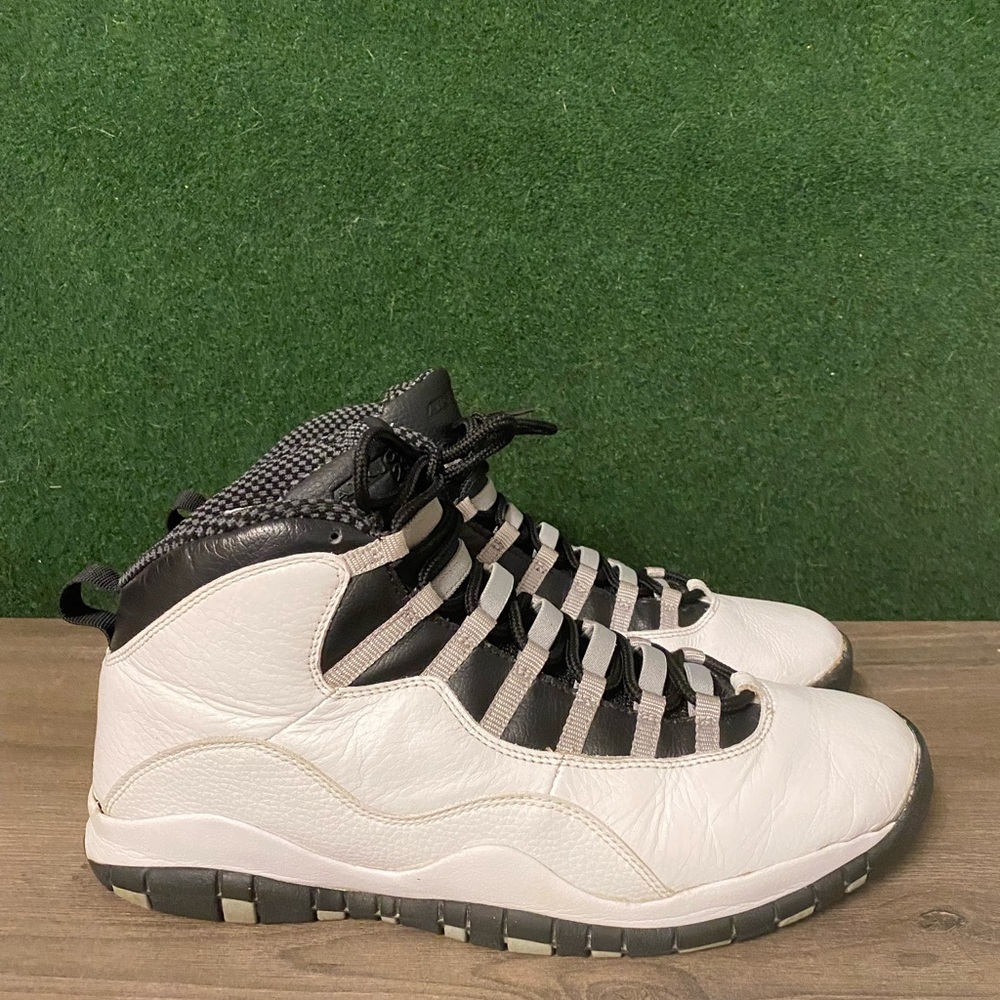Air Jordan Retro 10 White and Black Sneakers